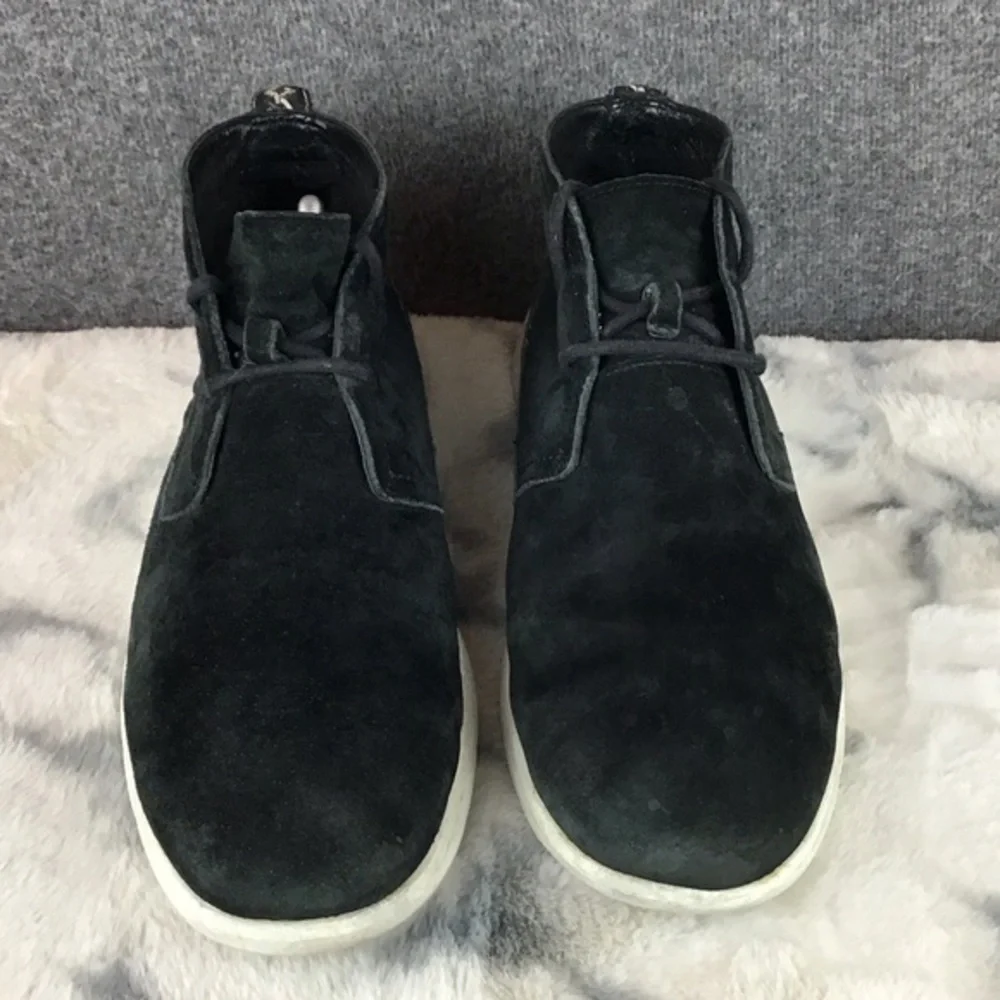UGG Dustin‎ Suede Leather Lace-Up Black Men's  Chukka Boots Size 10